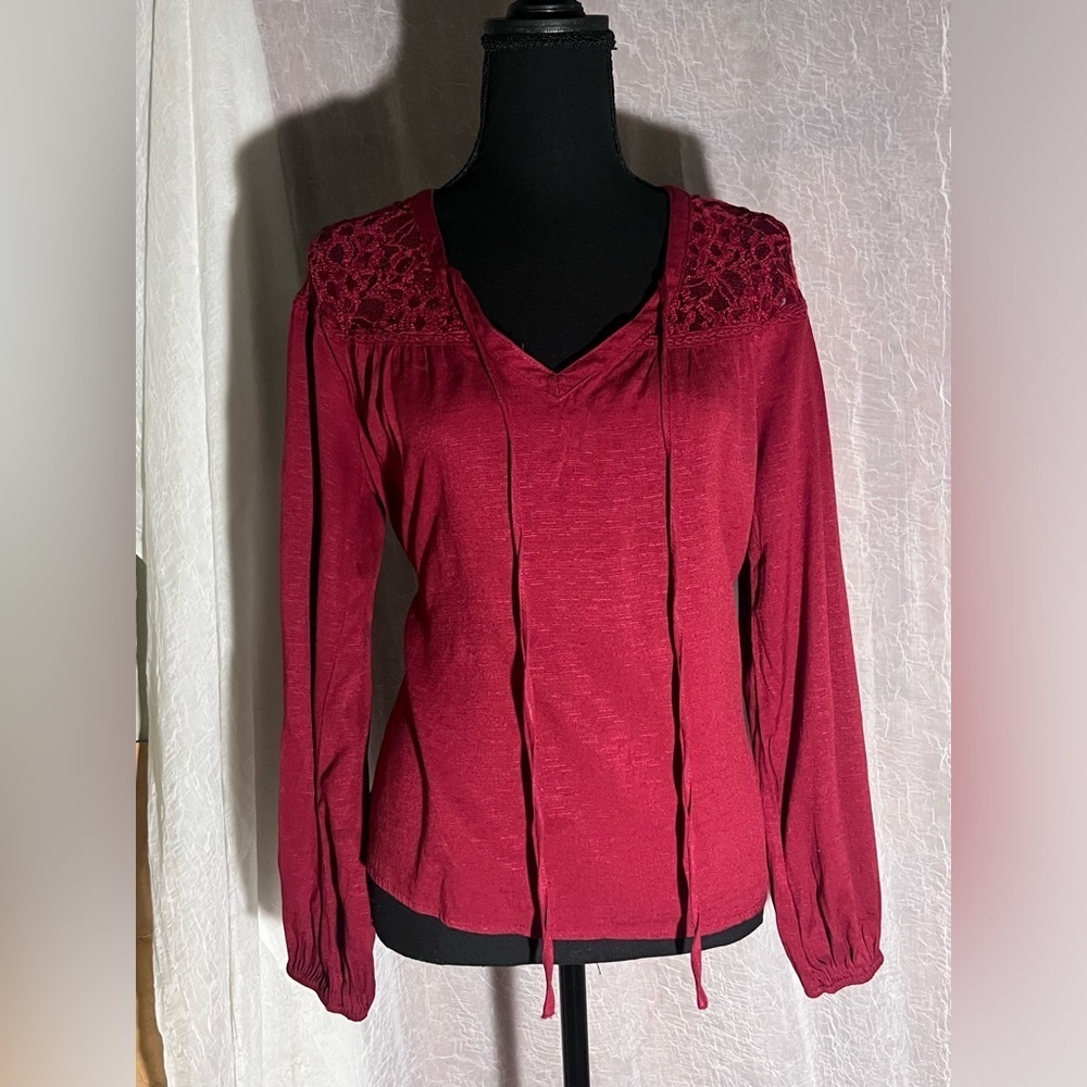 Francesca’s Blue rain red long sleeve boho style blouse